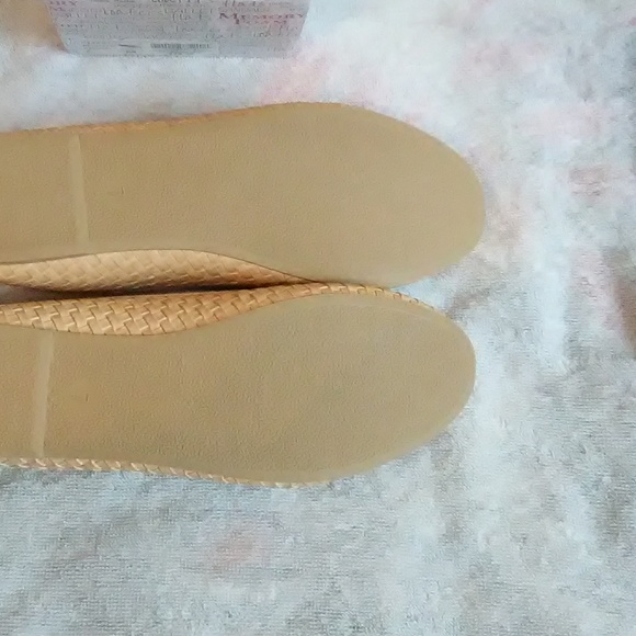 Shoes - Picture 2 of 3